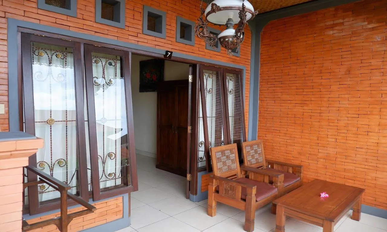 Danasari Homestay أوبود بيت ضيافة